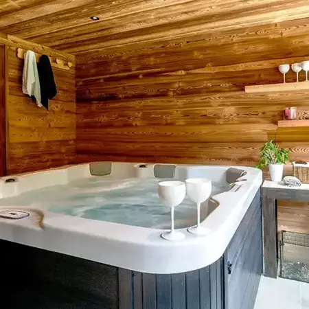 entretien de jacuzzi à Plougonvelin - image 2